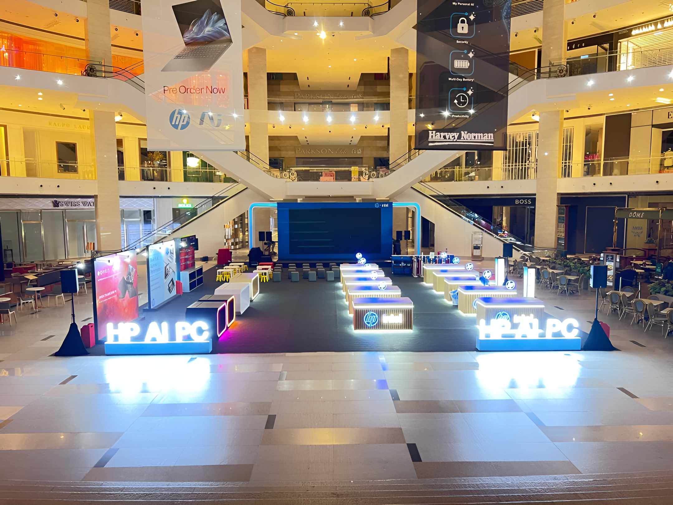 Hewlett-Packard (HP), Roadshow